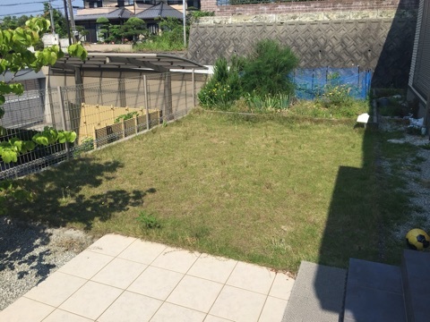 芝刈りと草引き　前