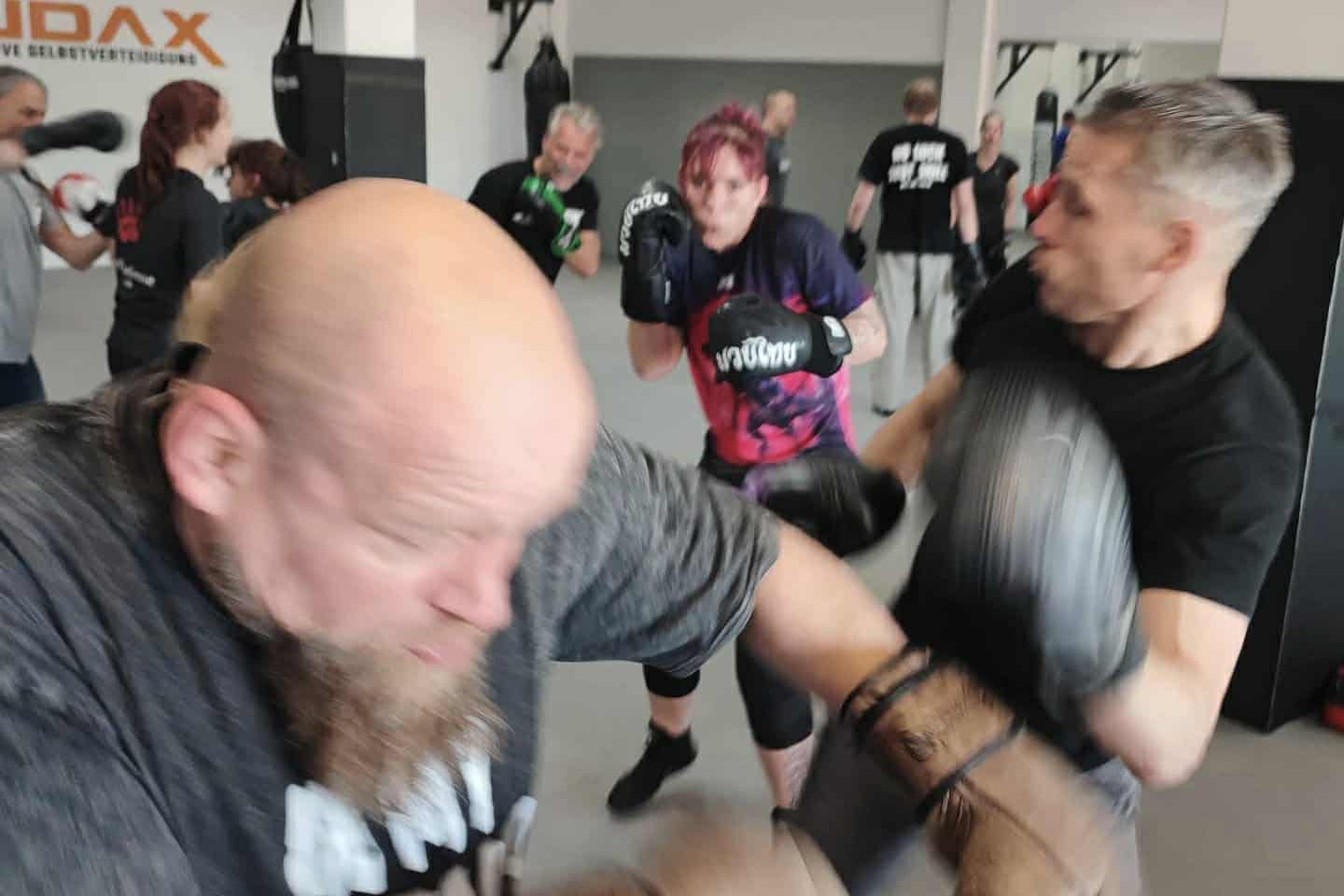 Von Distanzkontrolle bis Takedown: Ein Combatives-Seminar in Hamburg