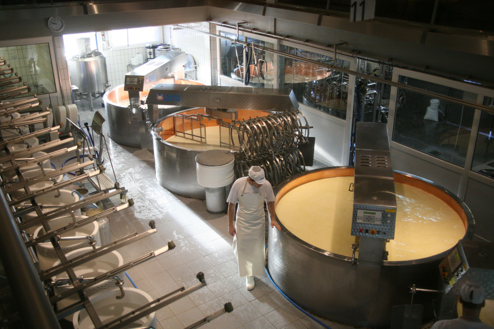 Cheese production, the old traditionall way