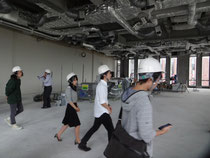 大教室では省エネ対策への実験的取り組みが行われる