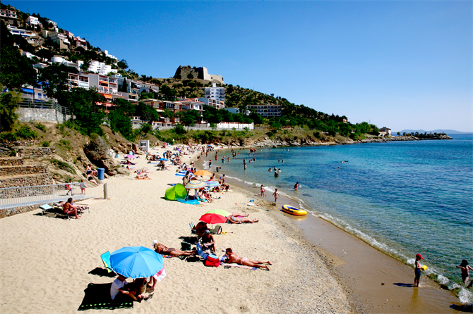 PLAGE ESPAGNE ROSES SANTA MARGARITA POUR VOS VACANCES AVEC ENFANTS