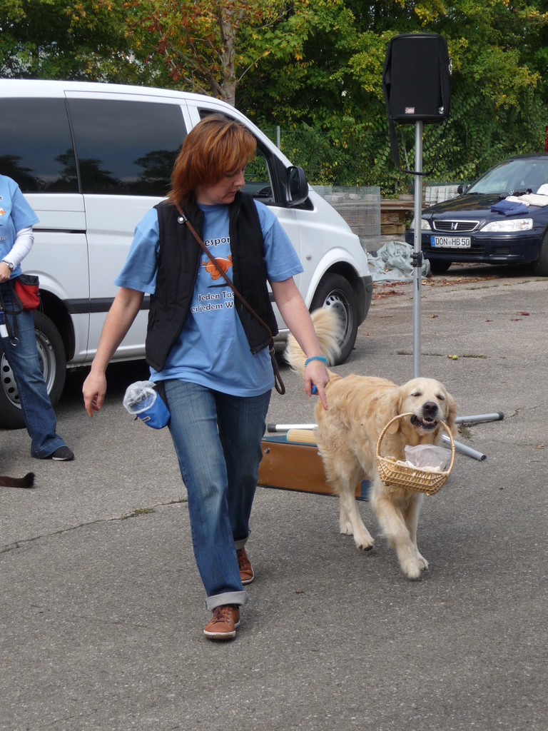 Tierheimfest am 30.09.2012 im Tierheim Hamlar Hundeschule John