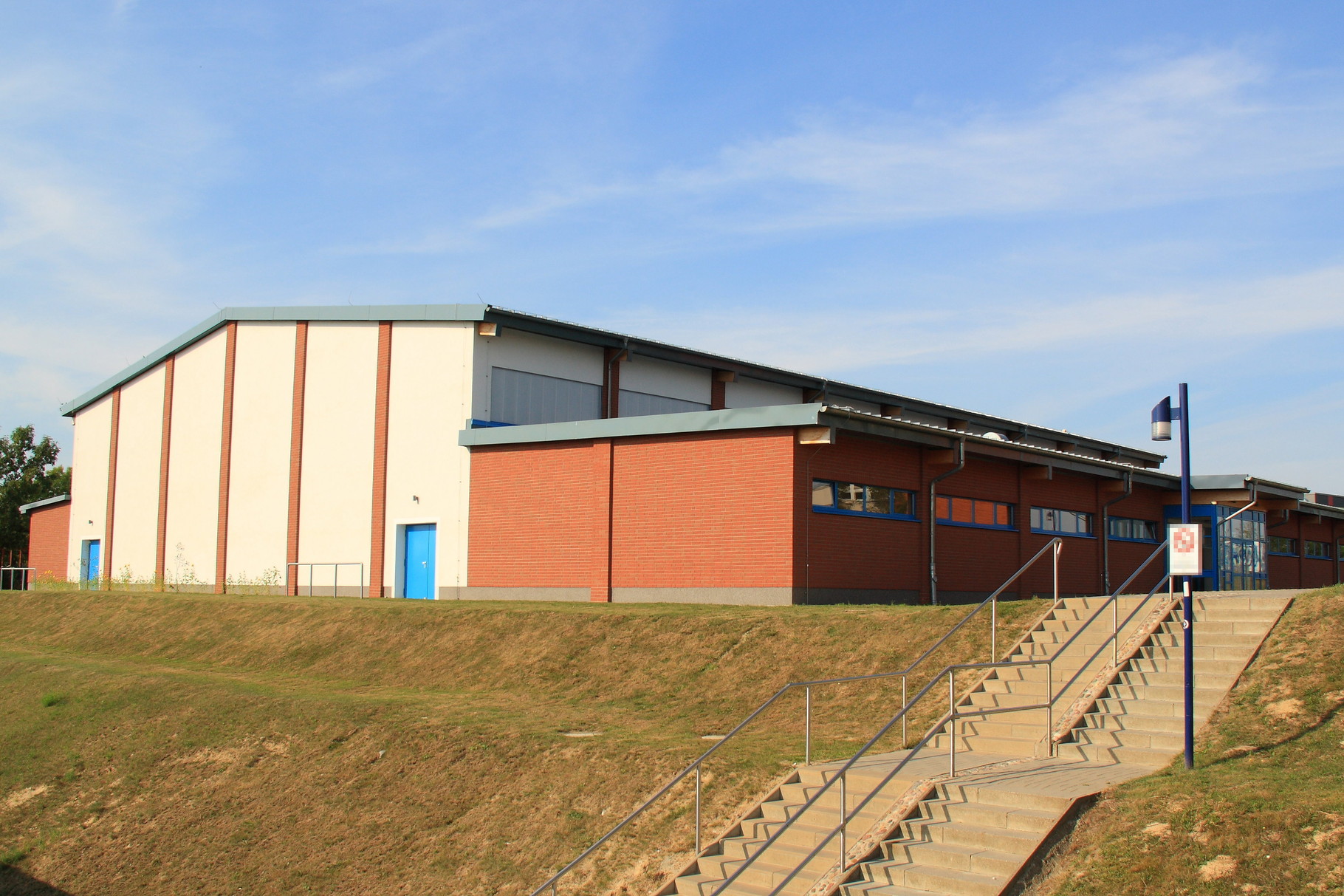 Wolgast, Mehrzwecksporthalle Schulstraße