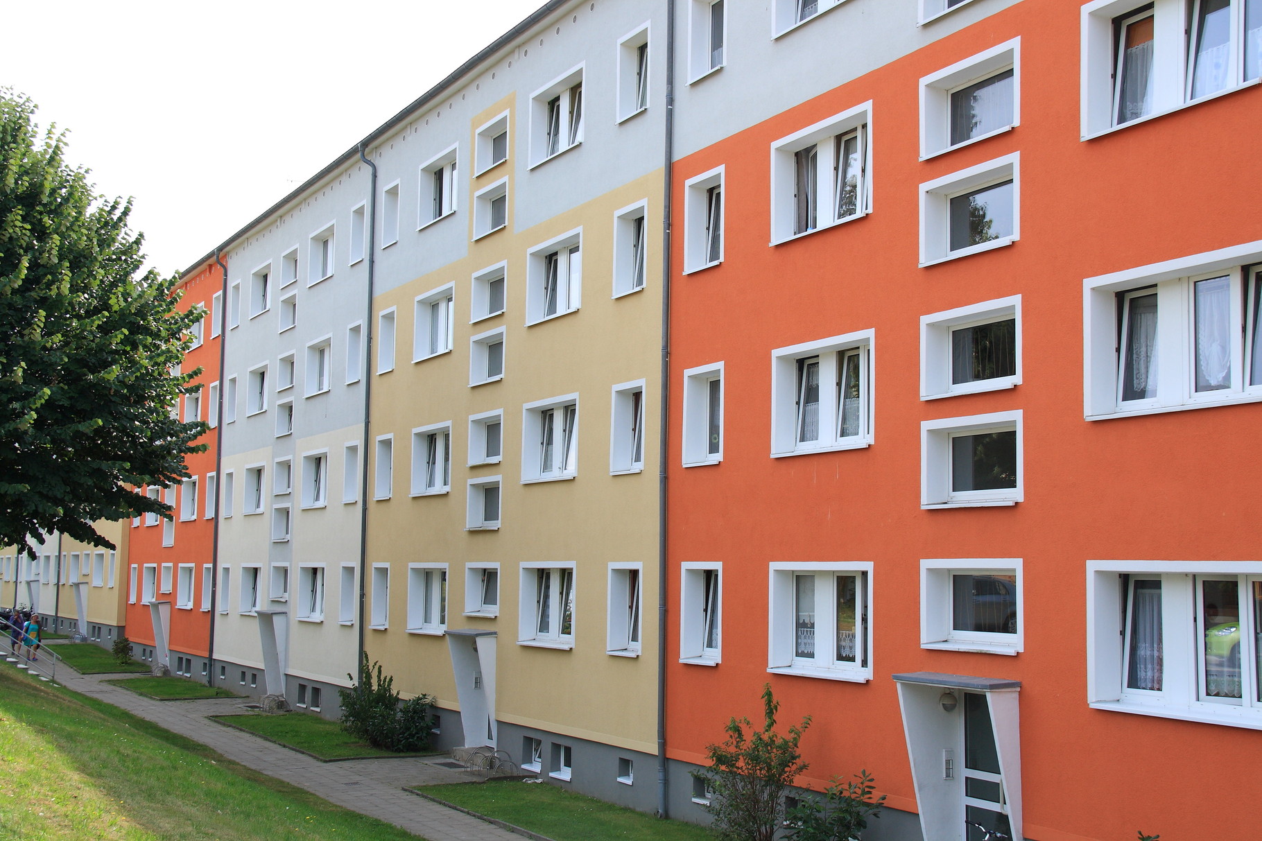 Seebad Ahlbeck, Wohngebäude Kaiserstraße 25-28