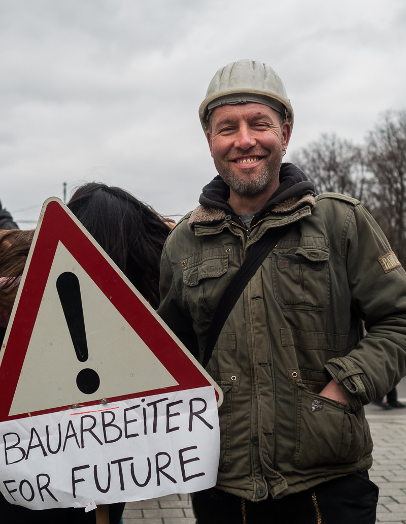 Bauarbeiter for Future, Demonstration, Greta Thunberg, Brandenburger Tor, Berlin [No Model release.]
