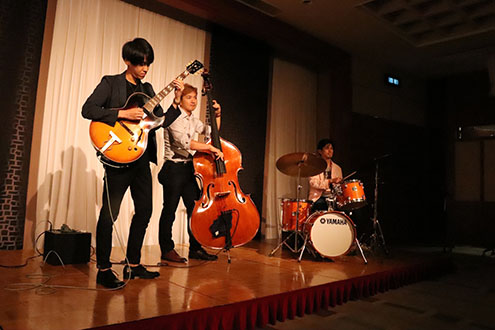 10回生 倉田バンドによるジャズ演奏