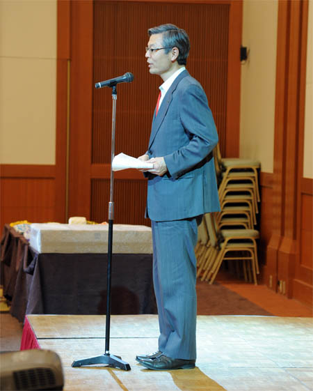 山埼実興 校長先生からご挨拶をいただきました。