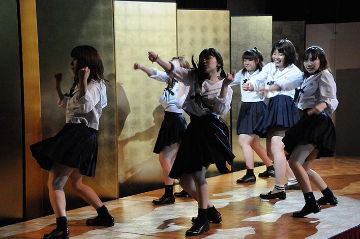 38回生ダンス部による演舞