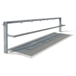 Shoe and boot cleaner flush to the floor