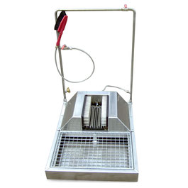 Boot washer with draining basin