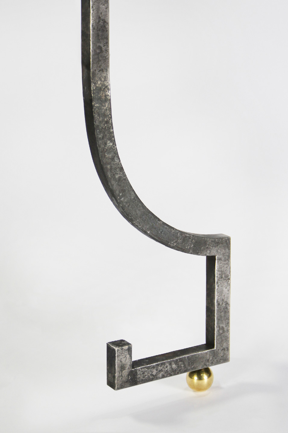 Finish 1 : Brushed wrought iron