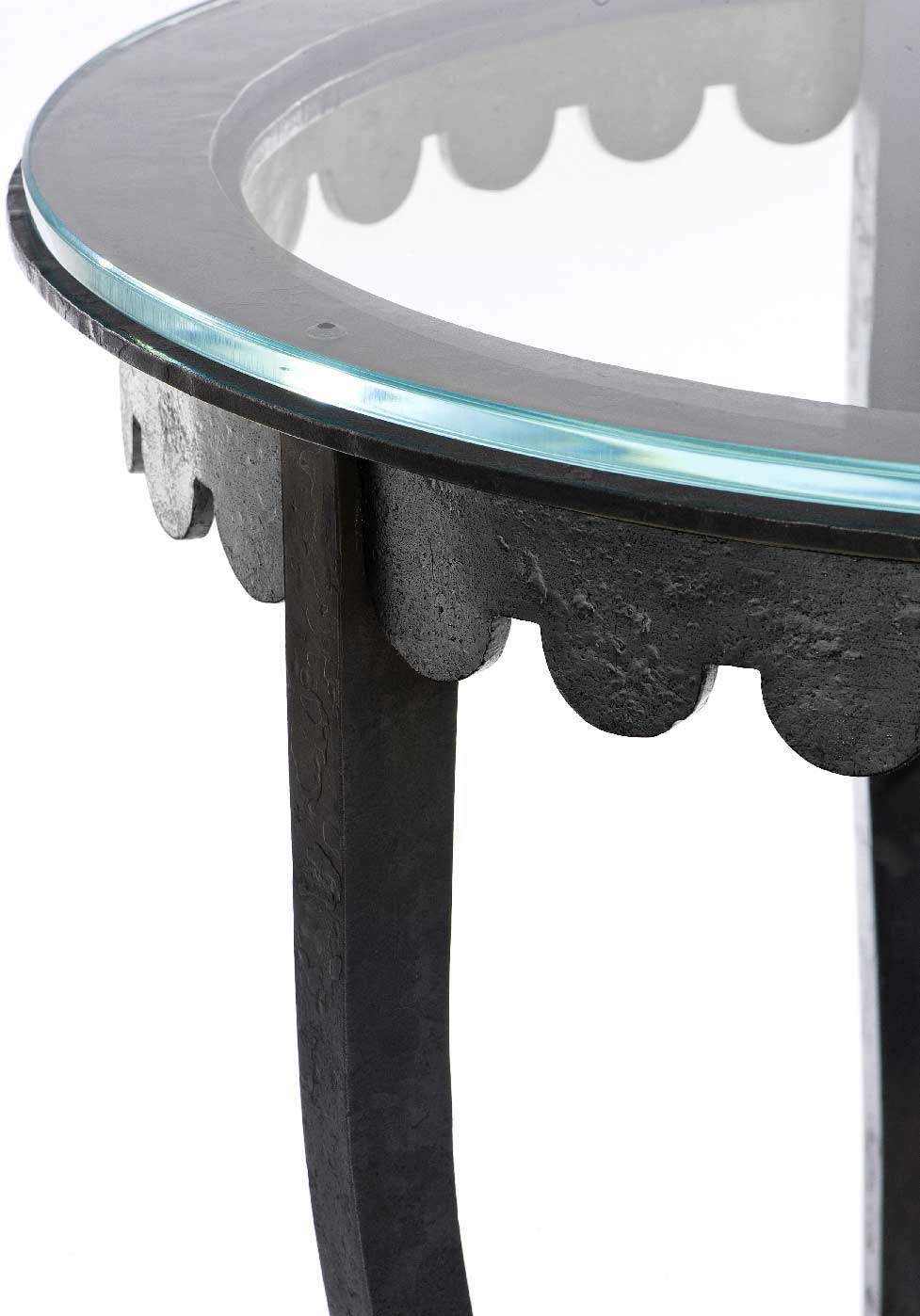 Finition 4 : Black painted wrought iron