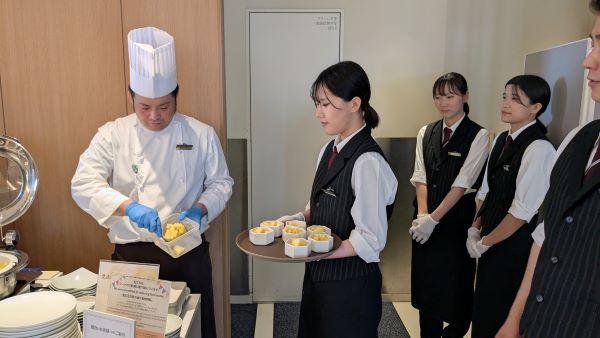 小林ゼミ：ホテル朝食ビュッフェで取り組んだ食品ロス削減
