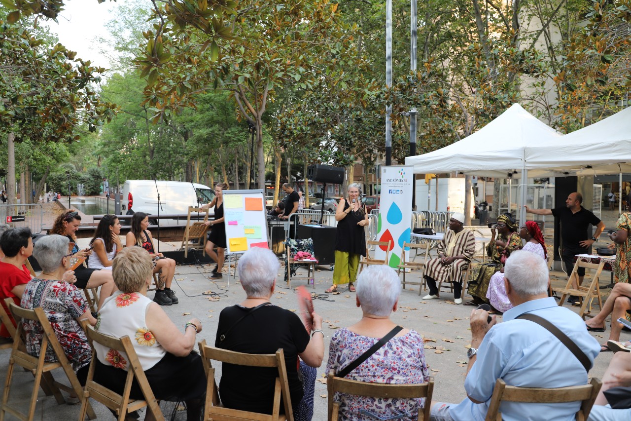 Portem el “carro de combat” a la IV Trobada d'Economia Social i Solidària del Besòs i el Maresme.