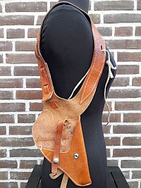 Schouderholster, recherche 