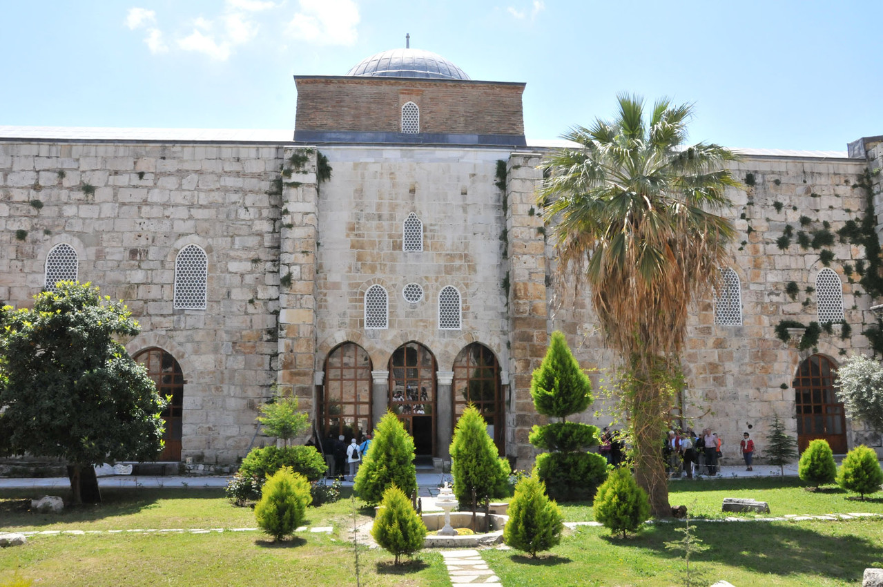 Besichtigung der Isabey Moschee