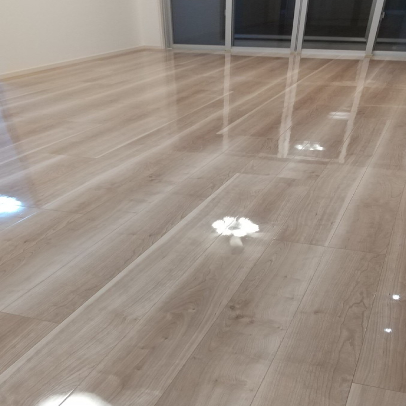 宝塚市　新築戸建て  UVフロアコーティング