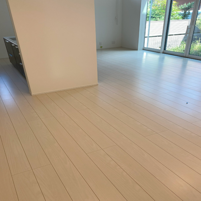 狭山市　新築戸建て　UVフロアコーティング