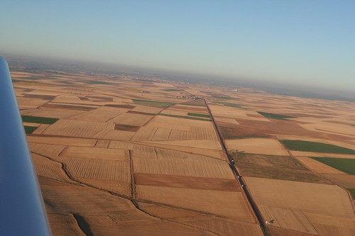 PISAJE CASTELLANO ENTRE TORO Y TIEDRA