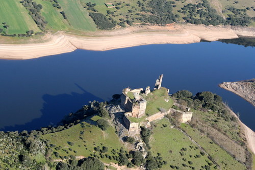 CASTILLO DE ALBA