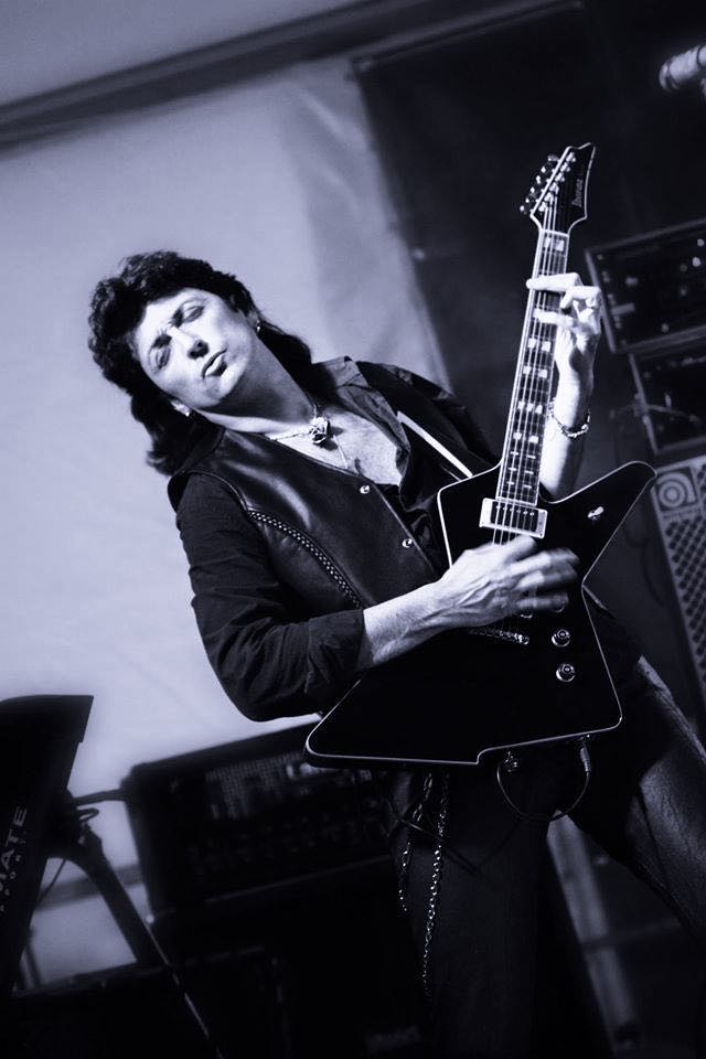 Max Adams, Love Machine, heavy metal hard rock, heavy rock, rockers and other animals, news