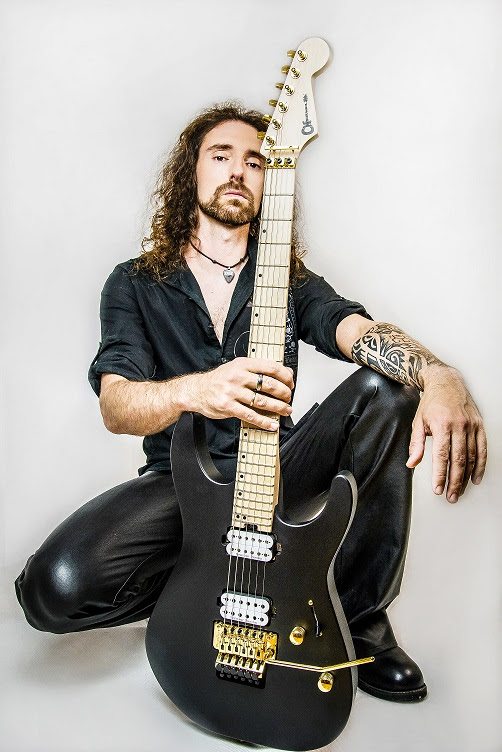 Reveal, Endorsement Deal EVH,Tino Hevia,Metal, Wormholedeath, News Rockers And Other Animals, Rock News, HEAVY METAL, Rock Magazine, Rock Webzine, rock news, sleaze rock, glam rock, hair metal