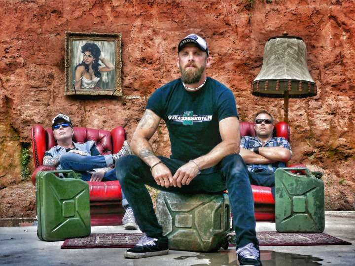 Slin's Strassenköter, Ohne Heimat, New Album, Rock'n'Roll, Fastball Music, rockers and other animals, news