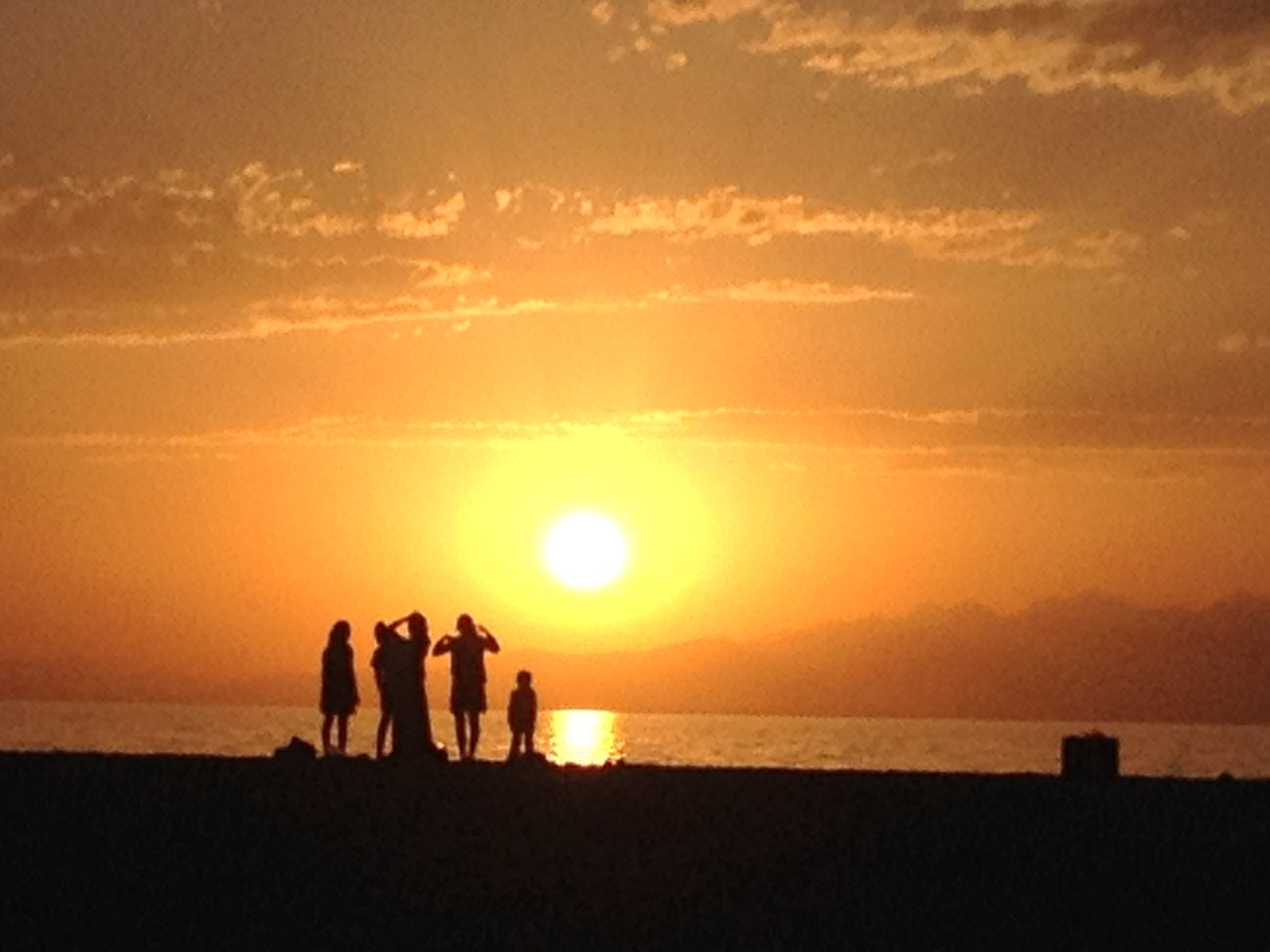 Übernachtungsplatz mit Sonnenuntergang