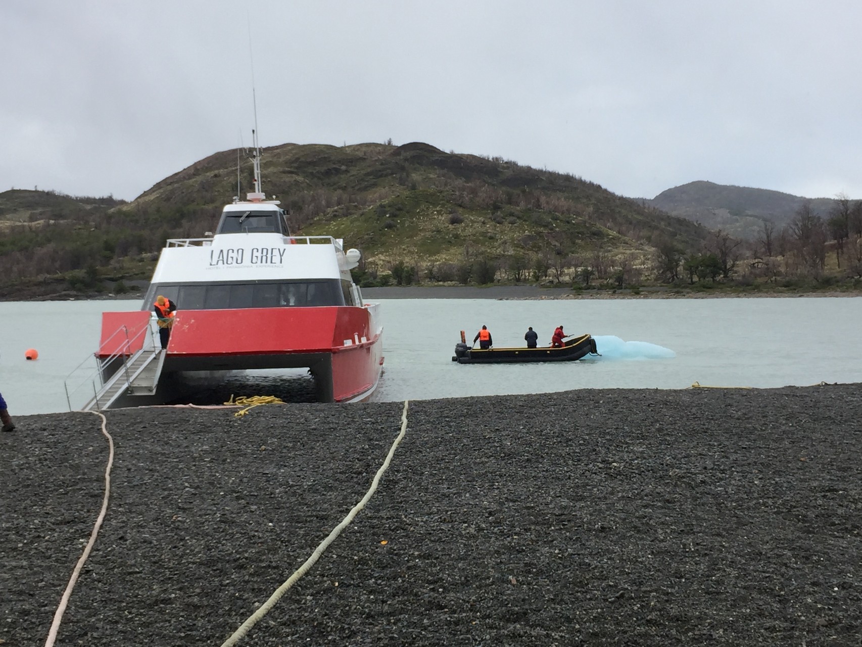 Schiff zum Glacier Grey