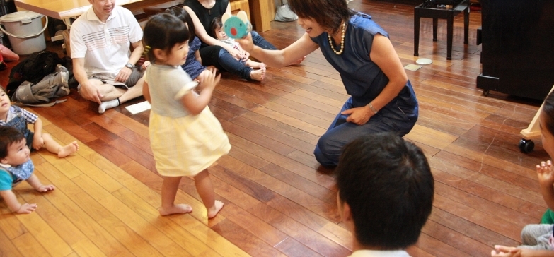 どれみ音楽教室 お楽しみ会 グループリトミックレッスン
