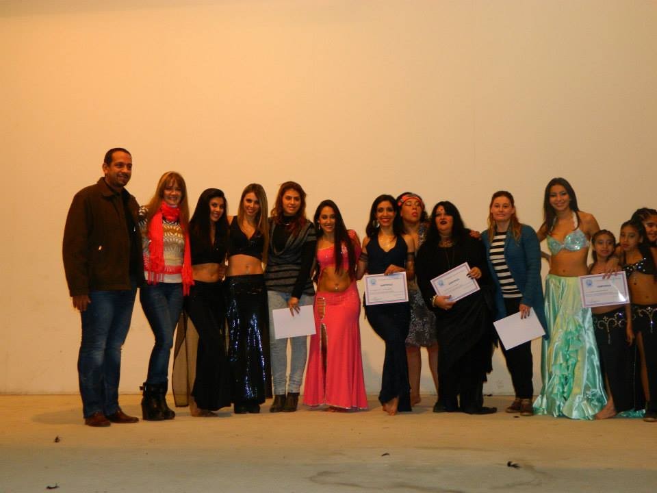 Encuentro de danzas academia Latifa 2013