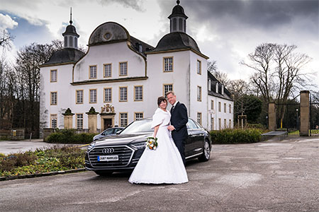 Stürmische Hochzeit am See