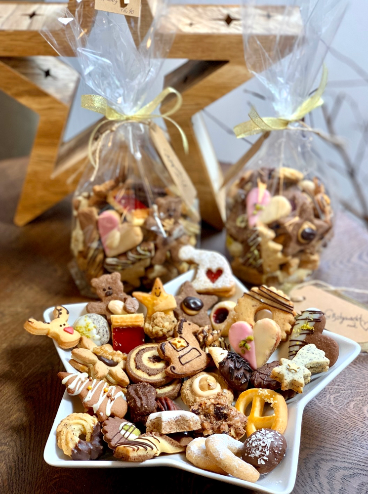 Gebäcktüte: 300g, 15,00 Euro