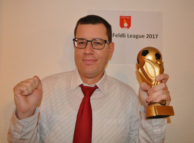 Rafael "The Wall" Briker verstärkte die Moustaches.