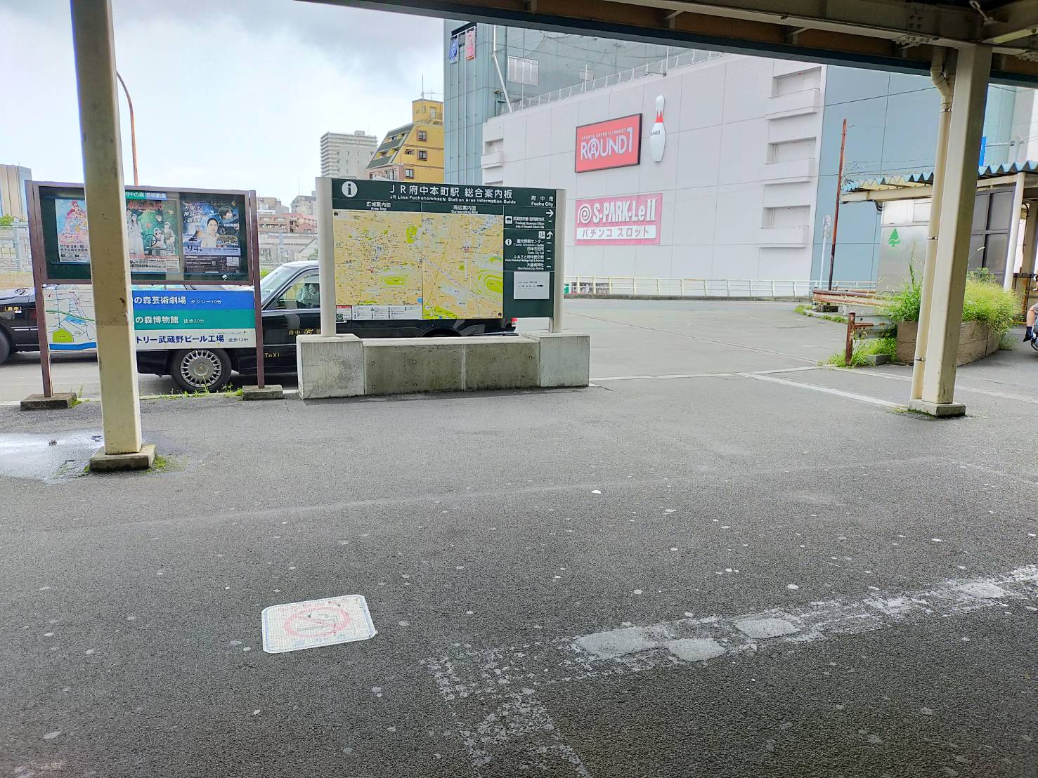 2　JR府中本町駅を出る