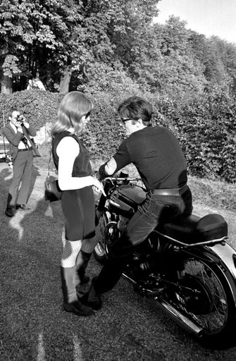 Alain Delon con la moglie Nathalie 