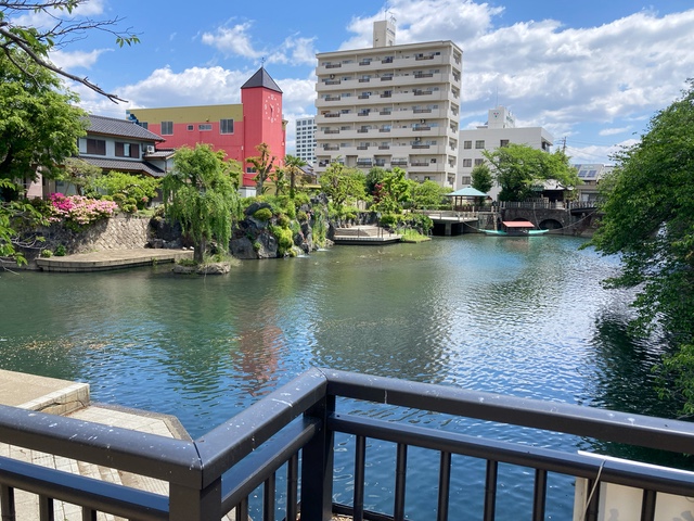 いかにも水の都らしい風景