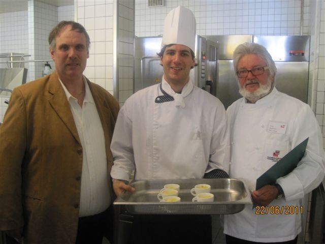 Stafan Scharmer mit Vater und Fritz Kathrein