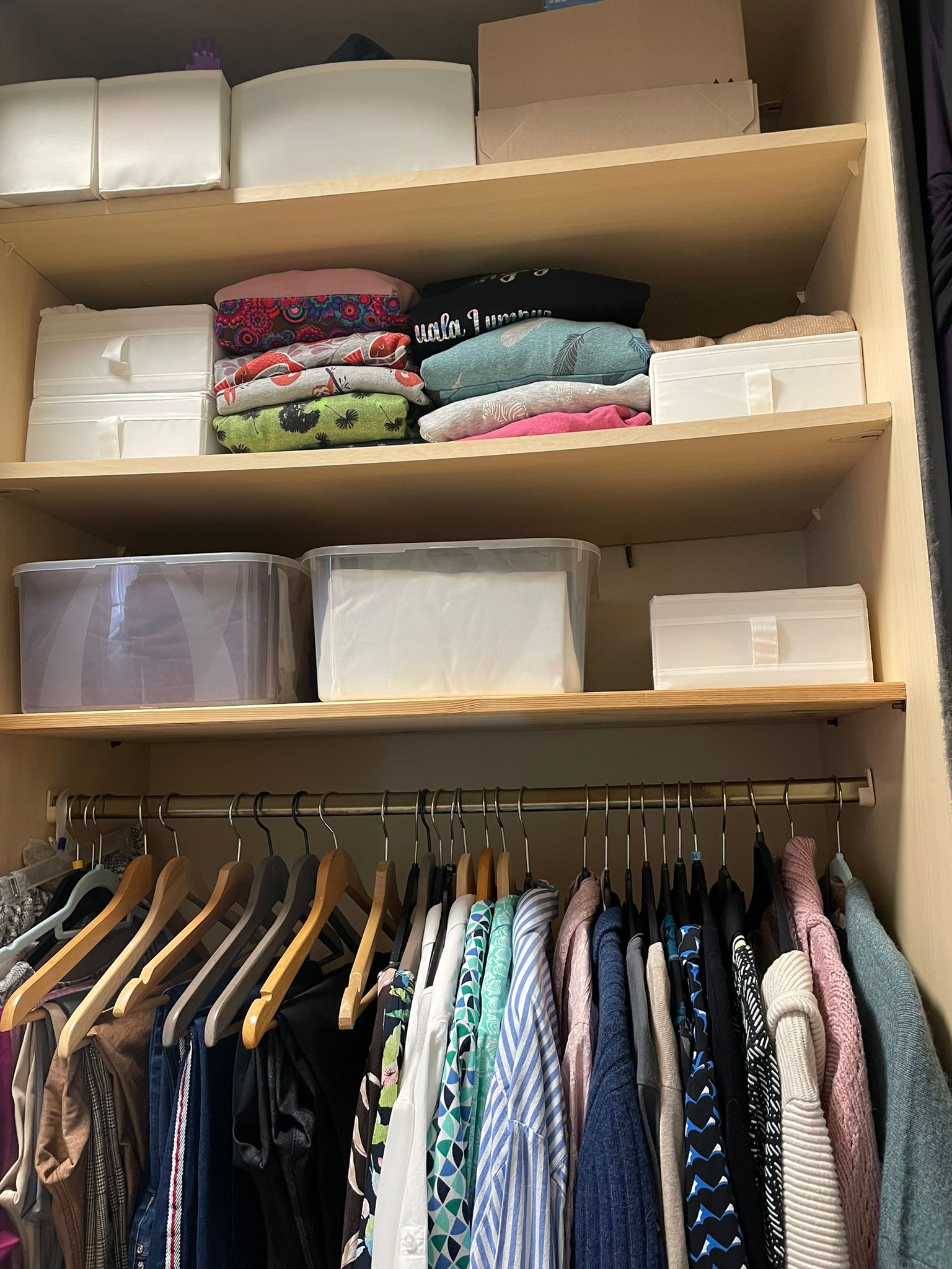 Kleiderschrank nach einem Kleiderschrankcheck