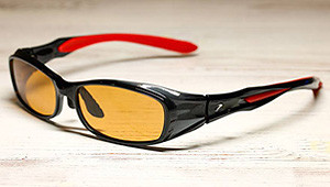 磯釣りで使用するZEAL OPTICS （ジール オプティクス）の偏光