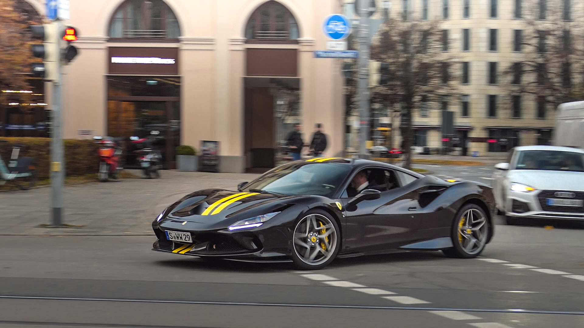 Ferrari F8 Tributo - S-WW29