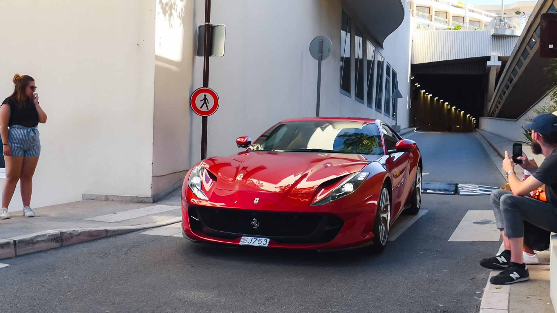 Ferrari 812 Superfast - J753 (MC)