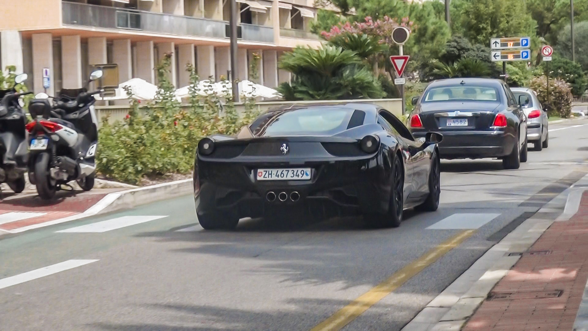 Ferrari 458 Italia - ZH467349 (CH) 