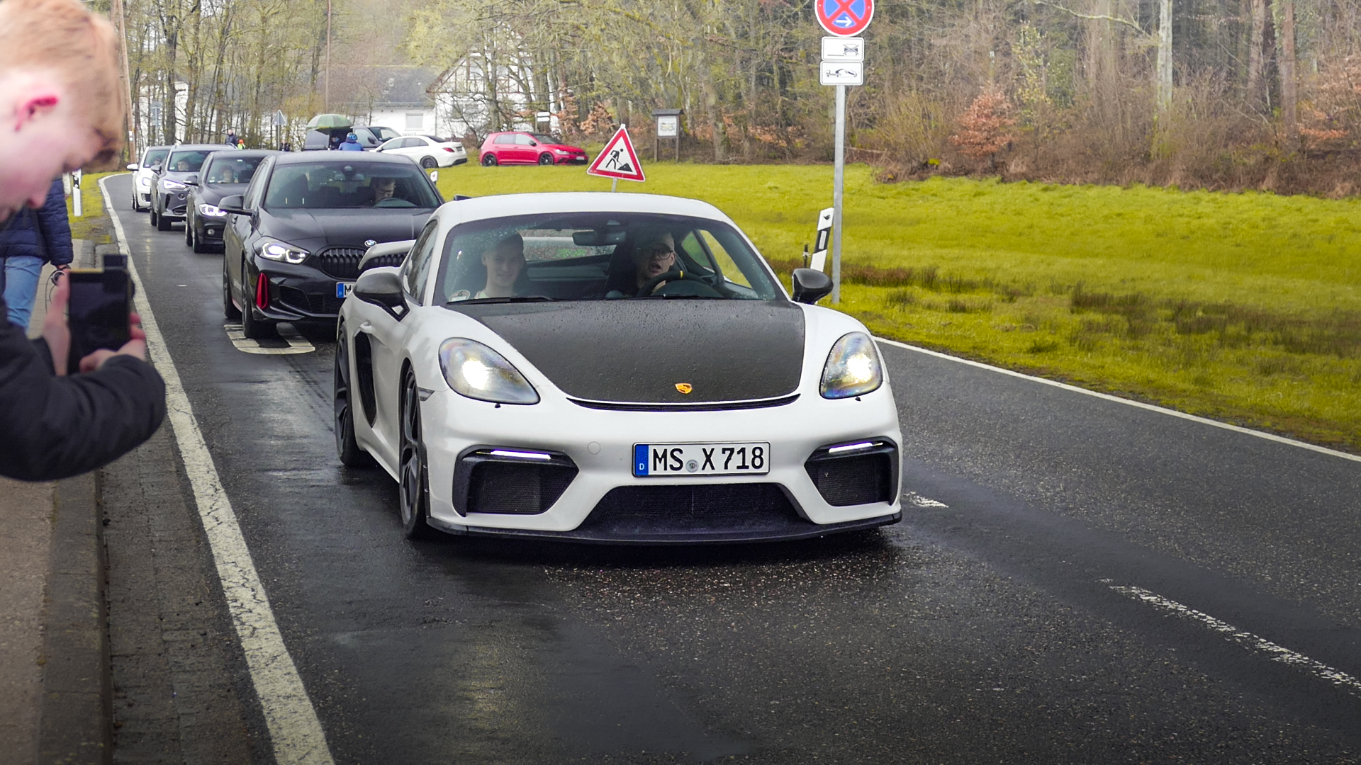 Porsche Cayman GT4 - MS-X718