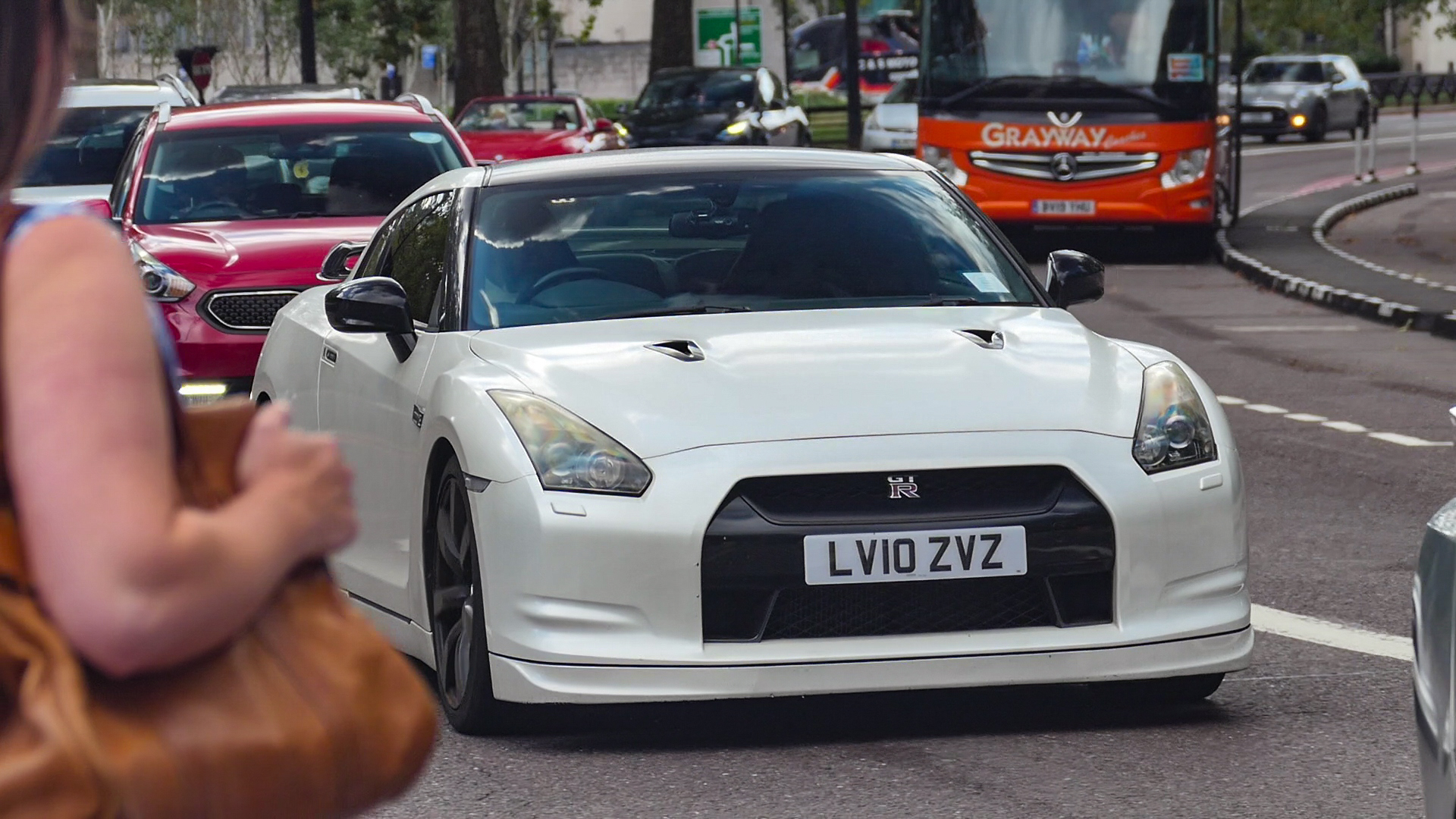 Nissan GTR - LV10ZVZ (GB)