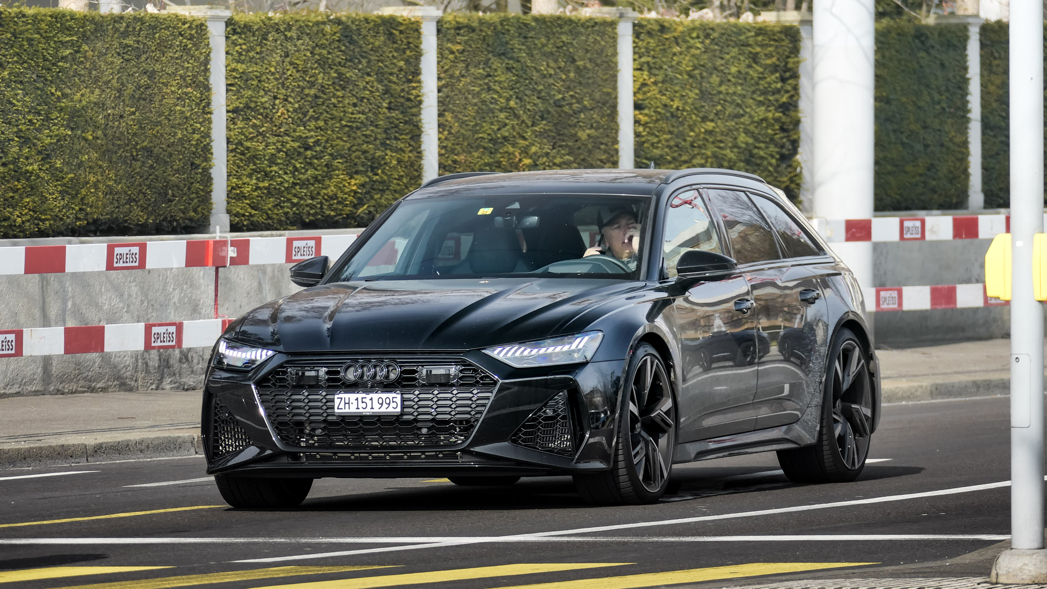 Audi RS6 - ZH151995 (CH)