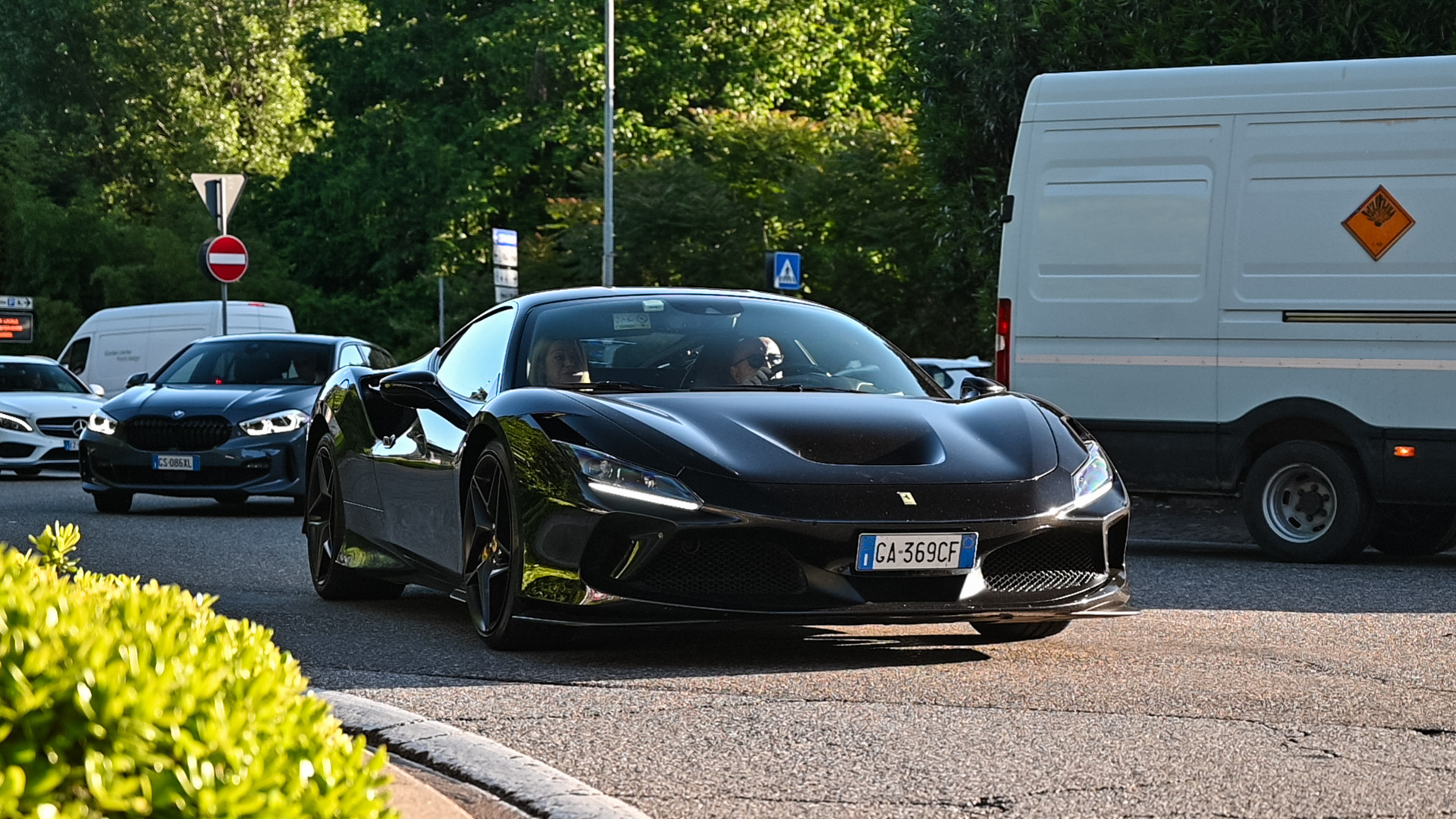 Ferrari F8 Tributo - GA369CF (ITA)