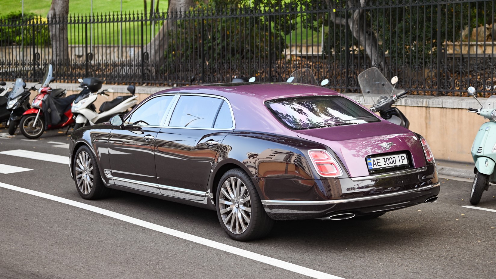 Bentley Mulsanne - AE3000IP (UA)