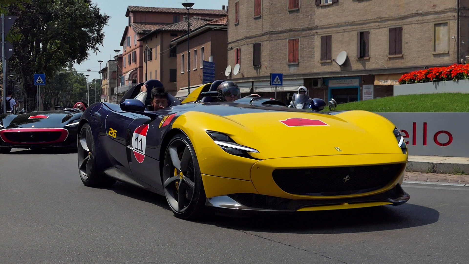 Ferrari Monza SP2 - B-CL823