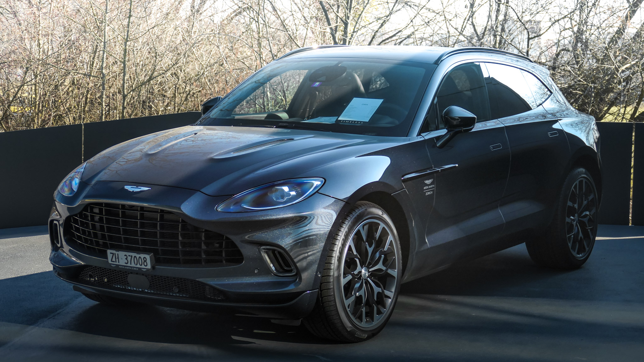 Aston Martin DBX - ZH37008 (CH)